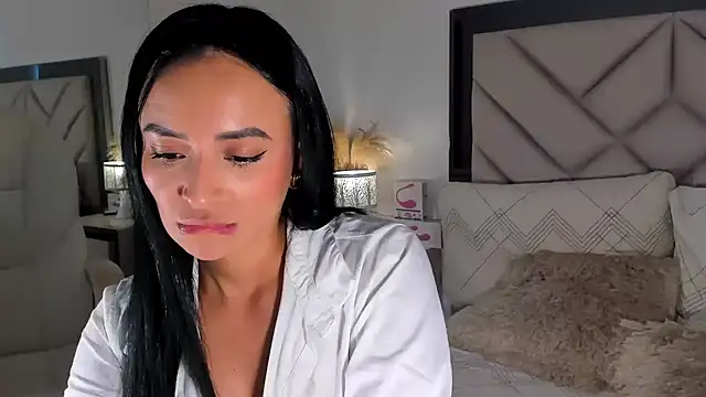 alexa tobar online show from 04/24/26, 08:55