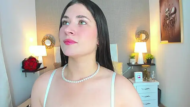 ValeryLovee online show from 12/15/25, 03:00