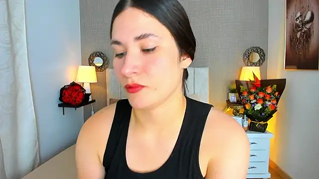 ValeryLovee online show from 02/15/26, 09:44