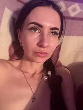 Snapshot of Starry_Siren chatting on 02/14/26, 12:35 Starry Siren online show from 02/14/26, 12:35