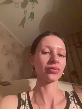 Starry Siren online show from 04/04/26, 07:00