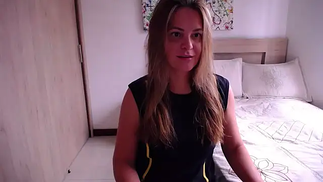 ParisW online show from 03/21/25, 04:29