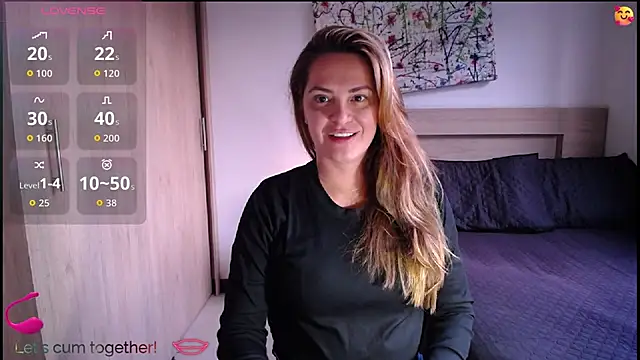 ParisW online show from 10/08/25, 10:29