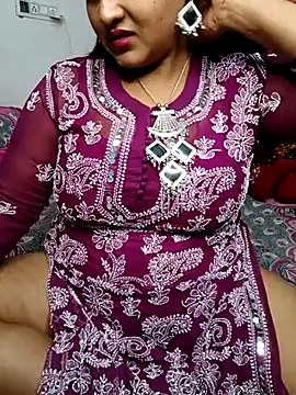 Snapshot of Ayesha_mahi chatting on 03/15/25, 06:58 Ayesha mahi online show from 03/15/25, 06:58