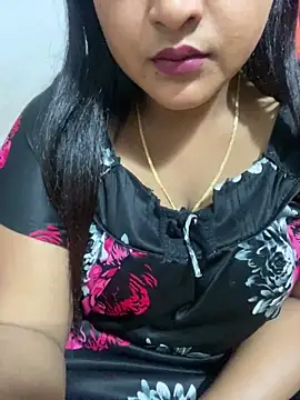 Snapshot of Ayesha_mahi chatting on 03/17/25, 02:56 Ayesha mahi online show from 03/17/25, 02:56