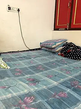 Snapshot of Ayesha_mahi chatting on 09/12/25, 08:36 Ayesha mahi online show from 09/12/25, 08:36