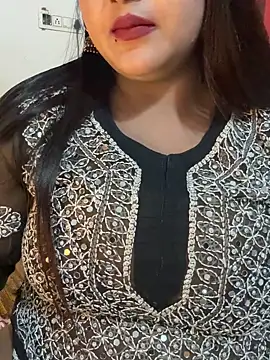 Snapshot of Ayesha_mahi chatting on 10/15/25, 10:48 Ayesha mahi online show from 10/15/25, 10:48