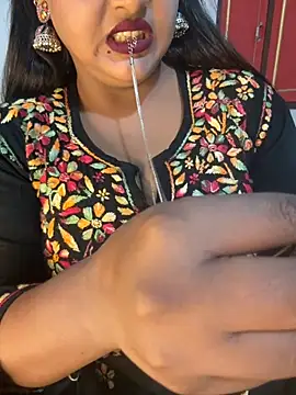 Snapshot of Ayesha_mahi chatting on 11/09/25, 09:07 Ayesha mahi online show from 11/09/25, 09:07