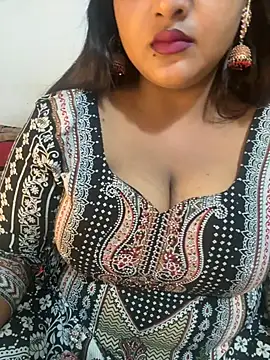 Snapshot of Ayesha_mahi chatting on 11/27/25, 07:54 Ayesha mahi online show from 11/27/25, 07:54