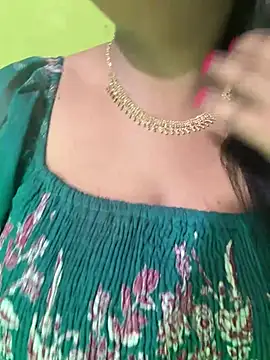 Snapshot of Ayesha_mahi chatting on 07/19/26, 08:18 Ayesha mahi online show from 07/19/26, 08:18