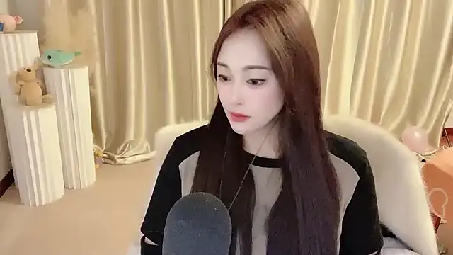 Daisy-77 online show from 01/31/25, 06:03