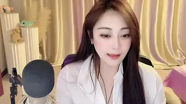 Daisy-77 online show from 02/24/25, 05:53