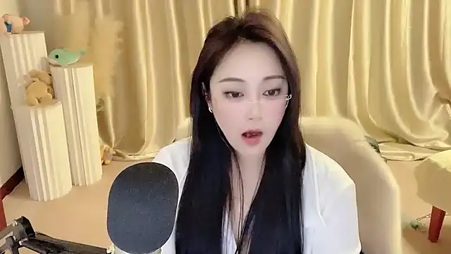 Daisy-77 online show from 03/09/25, 08:52