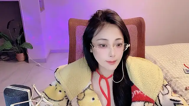 Daisy-77 online show from 04/19/26, 06:10