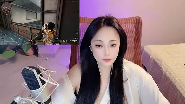 Snapshot of Daisy-77 chatting on 05/12/26, 01:41 Daisy-77 online show from 05/12/26, 01:41