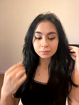 Mile Madeline online show from 12/07/24, 10:12