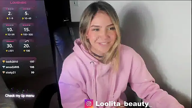 Snapshot of LoolitaBeauty_ chatting on 02/07/25, 08:11 LoolitaBeauty online show from 02/07/25, 08:11