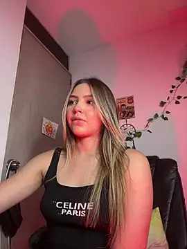 Snapshot of LoolitaBeauty_ chatting on 02/27/26, 01:27 LoolitaBeauty online show from 02/27/26, 01:27