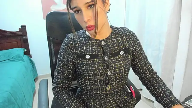 misstresbigcockts online show from 11/12/25, 10:48