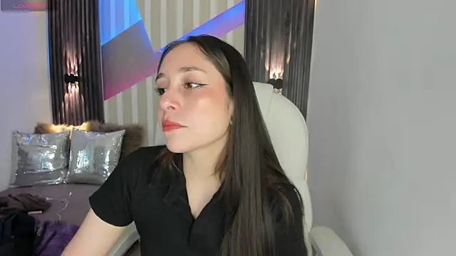 emily layton online show from 02/03/25, 02:24