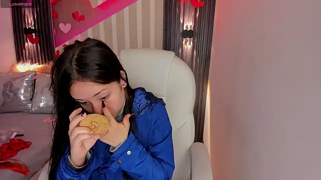 emily layton online show from 02/20/25, 03:19