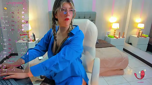 SEXMILLA  online show from 02/17/25, 09:19