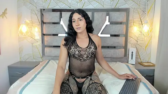 Alison Chan  online show from 04/21/26, 02:26