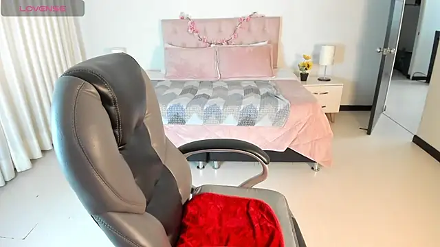  Abby 23  online show from 02/02/25, 12:57