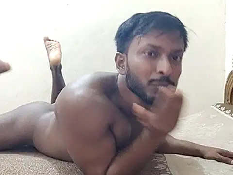 HunkyAriyan online show from 04/22/26, 01:23