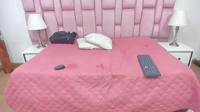 melody brunnet online show from 03/18/25, 03:53