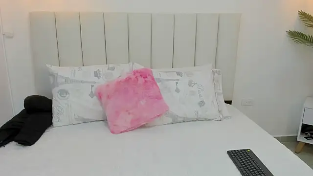 Ada Monroe10 online show from 03/17/25, 01:08