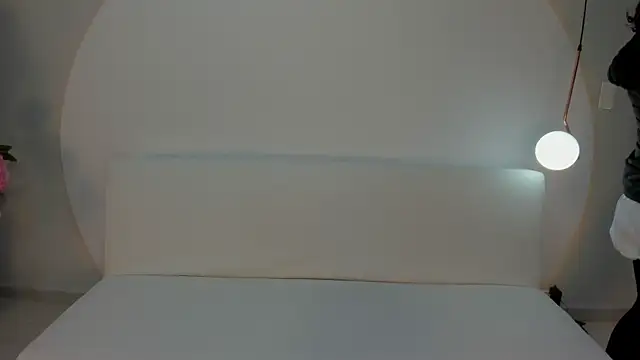 Ada Monroe10 online show from 01/06/26, 01:48