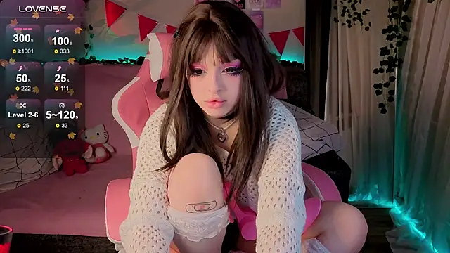 MonikaMayson online show from 11/30/25, 08:13