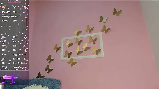 Snapshot of Alba_Olimpo chatting on 01/09/25, 03:47 Alba Olimpo online show from 01/09/25, 03:47