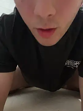 doraysl online show from 04/05/26, 04:37