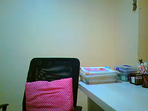 maliamiller online show from 02/12/26, 06:14