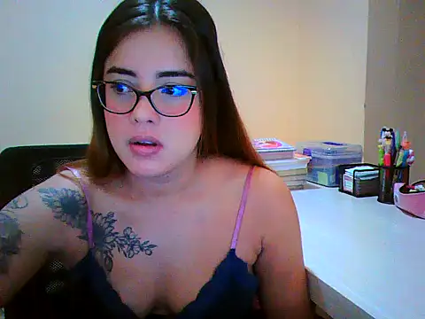 maliamiller online show from 02/28/26, 08:26