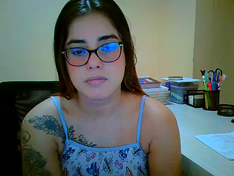 maliamiller online show from 03/23/26, 12:09