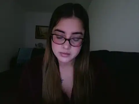 Snapshot of maliamiller chatting on 05/14/26, 03:13 maliamiller online show from 05/14/26, 03:13