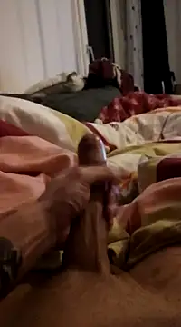 Snapshot of Tommi3720 chatting on 02/03/25, 10:32 Tommi3720 online show from 02/03/25, 10:32