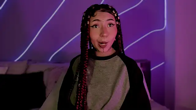 Snapshot of Evangeline_bell chatting on 01/07/25, 02:51 Evangeline bell online show from 01/07/25, 02:51