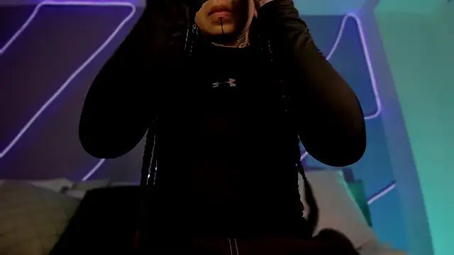 Snapshot of Evangeline_bell chatting on 01/08/25, 12:37 Evangeline bell online show from 01/08/25, 12:37