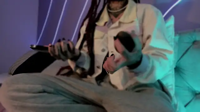 Snapshot of Evangeline_bell chatting on 01/09/25, 12:09 Evangeline bell online show from 01/09/25, 12:09