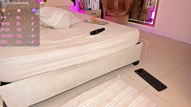 vanessa guzman2 online show from 03/01/25, 04:33