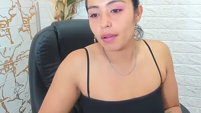 Aisha 09 online show from 01/03/25, 02:51