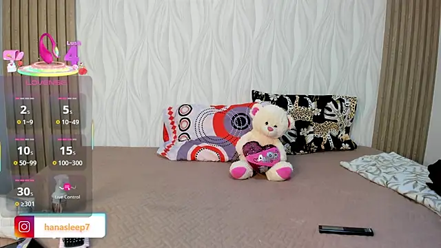 Snapshot of _ashleymiller chatting on 05/26/26, 04:36 ashleymiller online show from 05/26/26, 04:36
