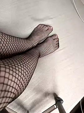 Snapshot of Yourlittledemon chatting on 03/11/26, 06:58 Yourlittledemon online show from 03/11/26, 06:58