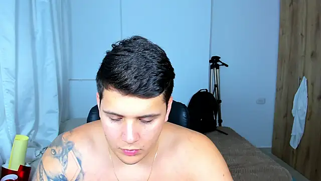 jhonstark09 online show from 03/16/25, 06:42