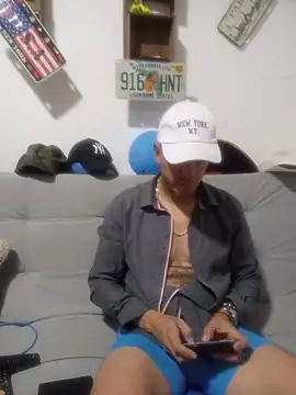 latinmartin73 online show from 11/11/25, 10:54