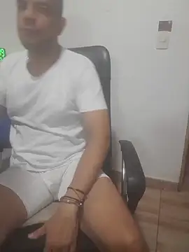 latinmartin73 online show from 02/18/26, 12:50